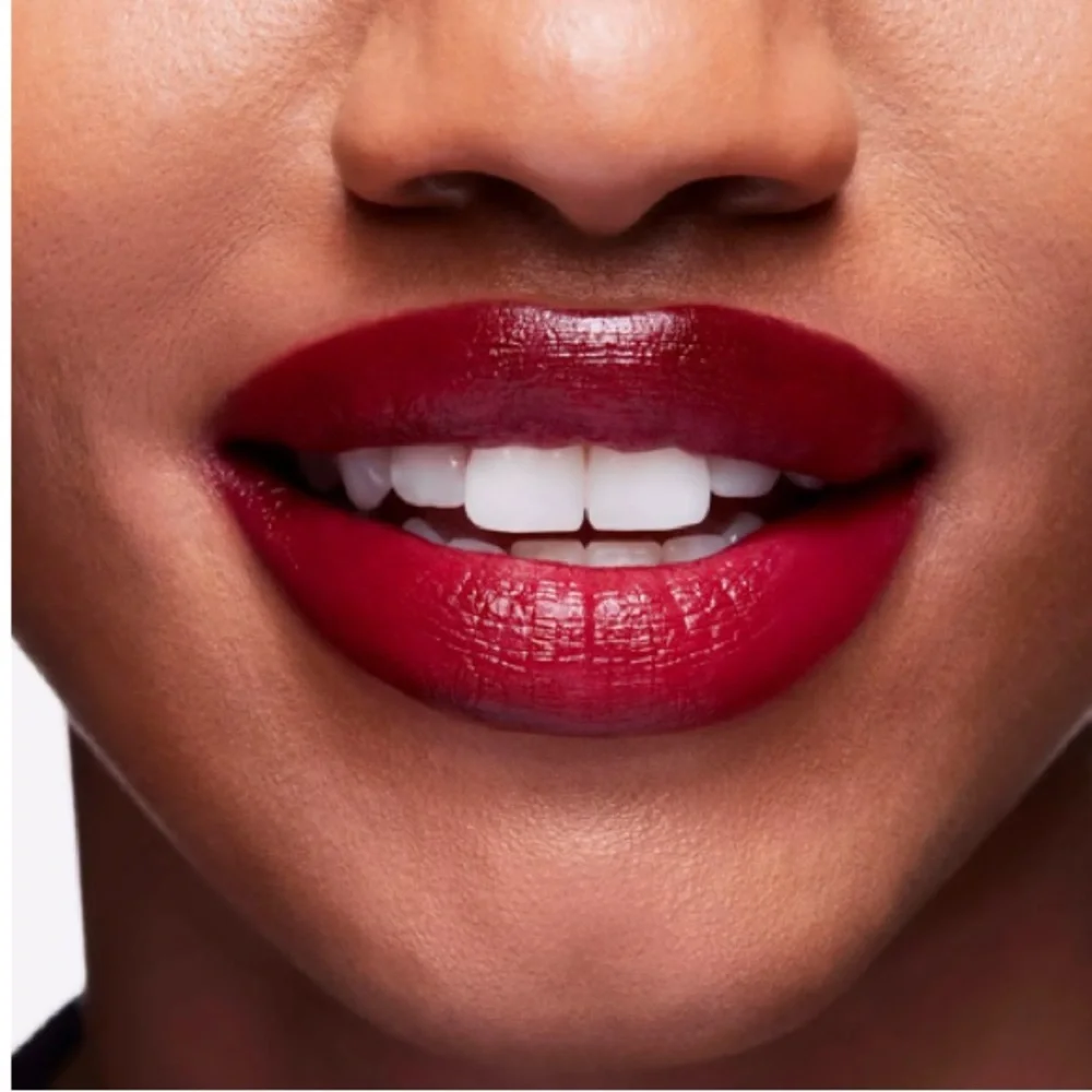 MAC Matte Lipstick Magic Charmer